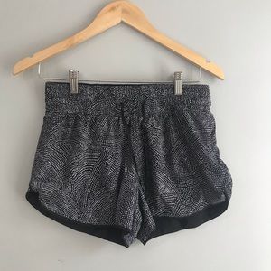 LULULEMON CHOOSE A SIDE SHORTS!